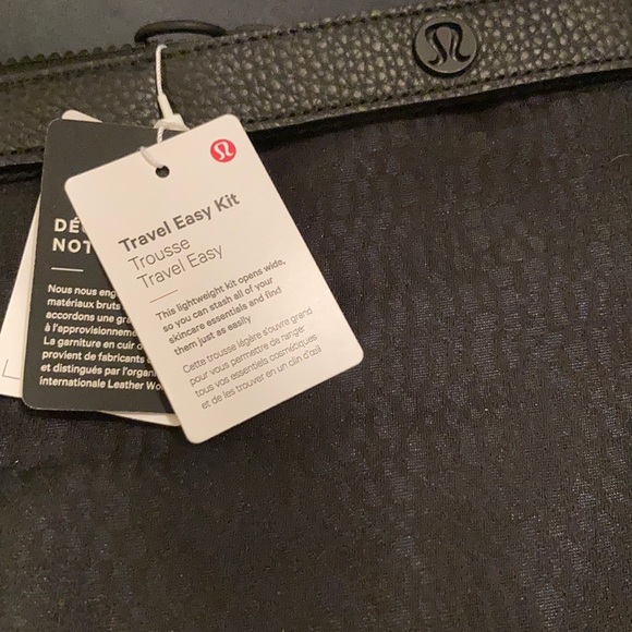 NWT lululemon Travel Easy Kit - Picture 5 of 6